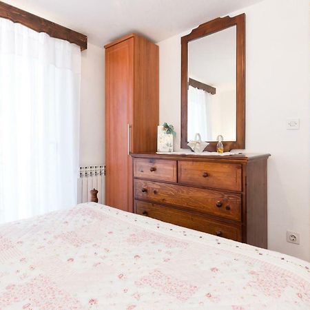 Comfy And Warm Ap With Balcony Surrounded With Beautiful Nature Lovran Exterior photo